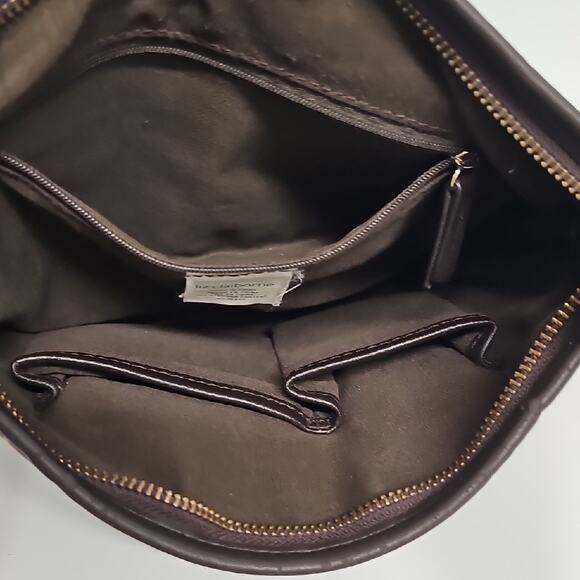 Liz Claiborne Vtg Chic Designer Crossbody Bag in Brown and Tan Adj Strap Zip Clo - Picture 9 of 11